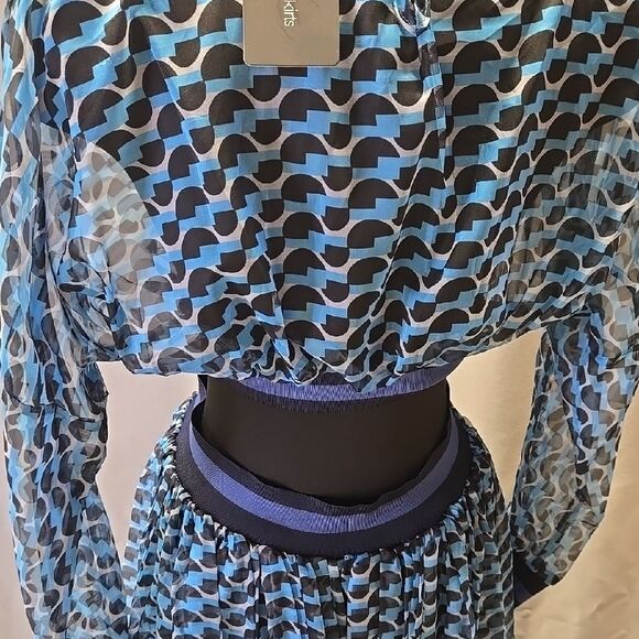 Runway Skirts Blue Halter Neckline Long Sleeves Cut Out Ankle Lenght Dress S - Picture 13 of 14